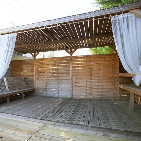 Apartment Agreable Maison En Centre Noisy-le-Grand
